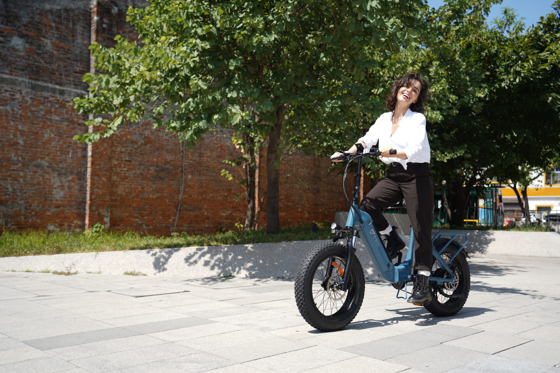 Trucco per Perdere Peso con l’E-Bike: Come Trasformare il Tuo Tragitto in un Allenamento Completo 2
