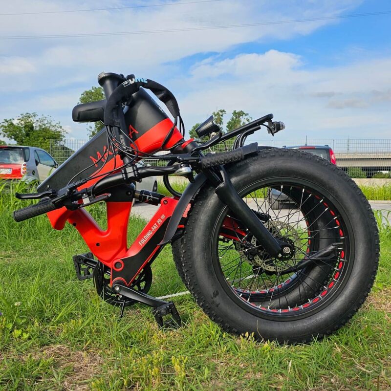 Fat Bike Elettrica Magma 250W – Potente e Versatile con Batteria 48V 2