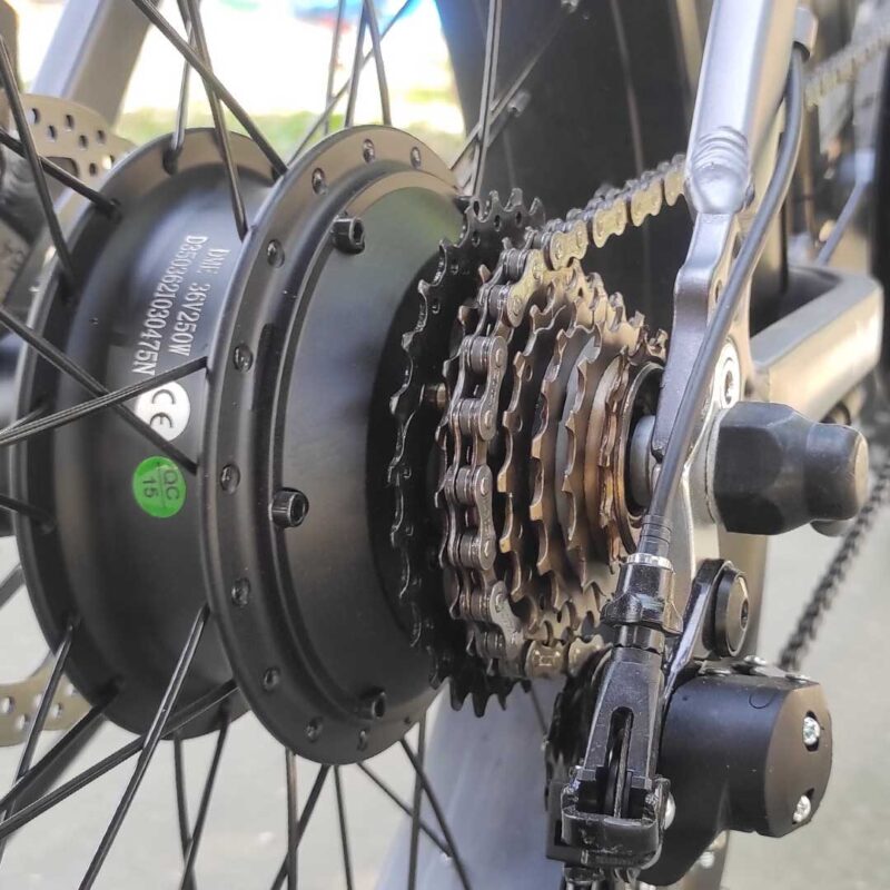 Fat Bike Elettrica Vulcano S-Type V2.0 250W – Stile e Prestazioni Off-Road 3